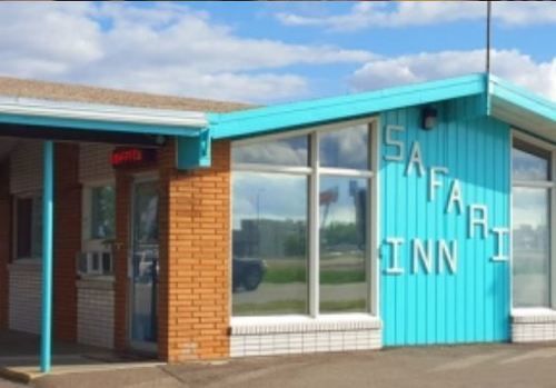 Safari Inn Motel 스위프트커런트 외부 사진